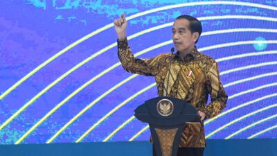 Aktivitas Ekonomi Kembali Normal, Presiden: Waspada Ketidakpastian Global