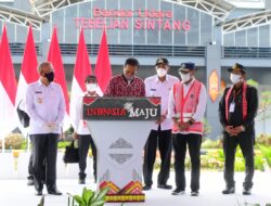 Presiden Jokowi Resmikan Bandara Tebelian di Sintang