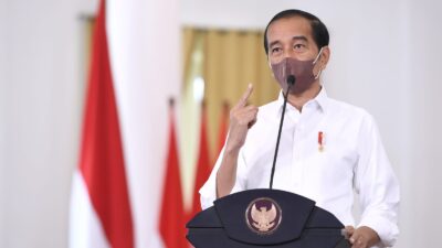 Presiden: Percepatan Vaksinasi dan Prokes Kunci Pengendalian Omicron