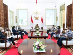 Presiden Jokowi Bertemu Delegasi Bank Dunia di Istana Merdeka