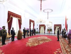 Presiden Jokowi Terima Surat Kepercayaan Enam Duta Besar Negara Sahabat