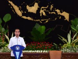 Presiden Jokowi Sampaikan Enam Arahan dalam Sidang Kabinet Paripurna