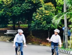 Diplomasi Sepeda Bambu ala Presiden Jokowi