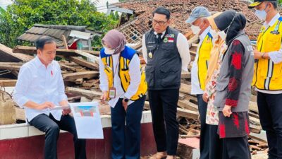 Tinjau SDN Sukamaju 1, Presiden Instruksikan Pembangunan Selesai dalam Tiga Bulan