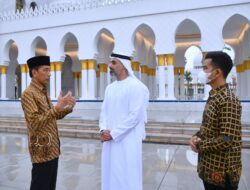 Presiden Jokowi Terima Kedatangan Putra MBZ di Surakarta
