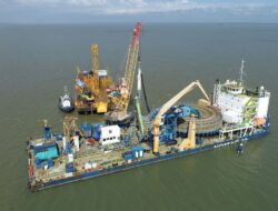 PLN Operasikan Kabel Laut Sumatra-Bangka, Sistem Kelistrikan Kedua Pulau makin Andal