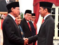 Presiden Jokowi Lantik Dua Anggota Wantimpres