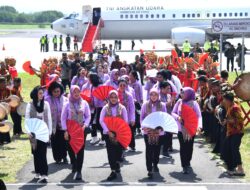 Ibu Iriana bersama OASE KIM Kunjungan Kerja ke Banyuwangi